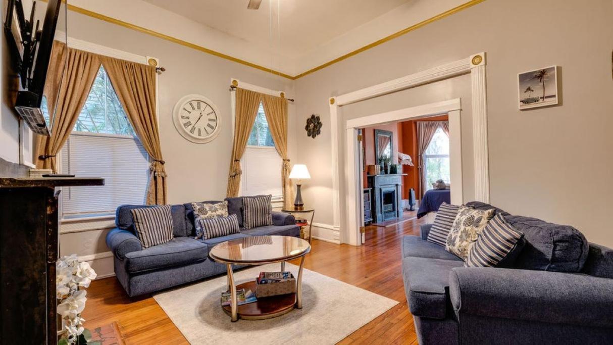 Apartament Elegant 2 Bed Directly On Forsyth Park Savannah Zewnętrze zdjęcie